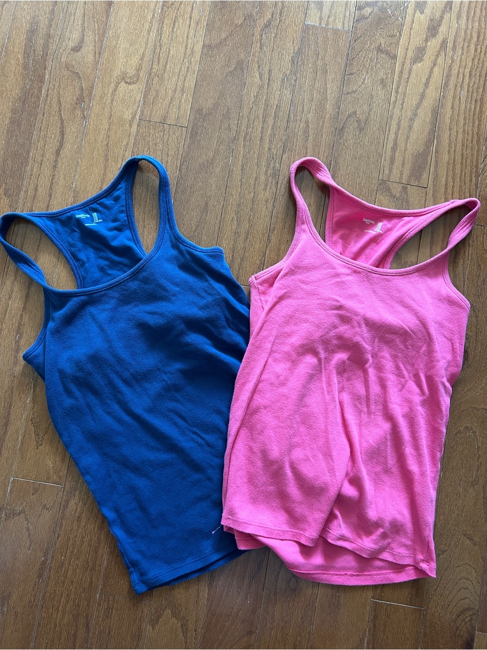 GAP tank top bundle!